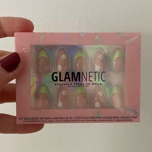 Glamnetic Limelight Floral and French Tip Press-On Nail Set